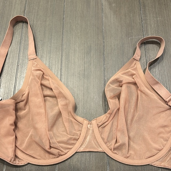 NWT! Chantelle Stella Lace Unlined Underwire Bra - Picture 9 of 12